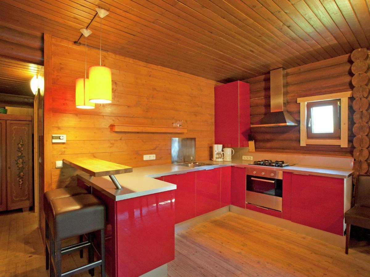 Chalet In Woergl Near Skiwelt Wilder Kaiser Salvenberg Eksteriør billede